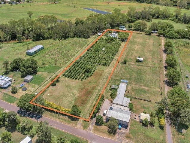 Versatile Acreage Living with Established Guava Farm Income Potential