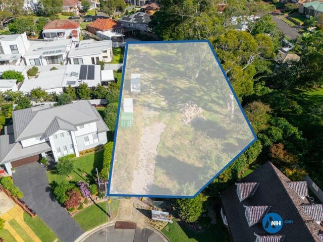 Versatile Development Opportunity in Blue Chip Location