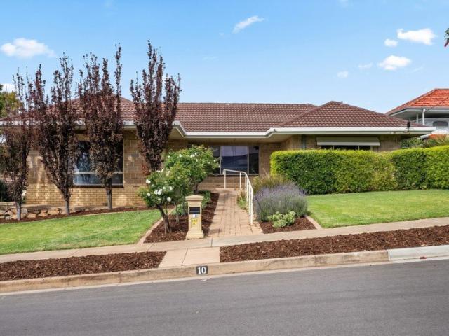 Versatile Family Charm on Corner Block & with Coastal Views