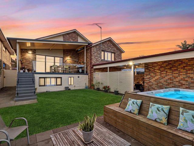 Versatile family haven with self contained accommodation