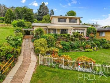 Batlow, Talbingo - Equipped kitchen