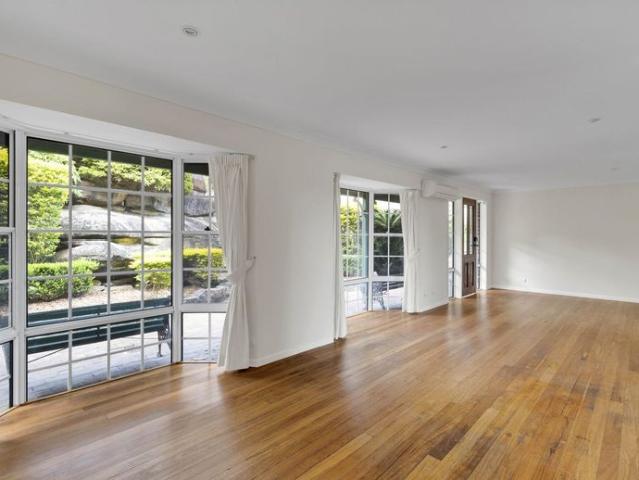 VERSATILE FAMILY HOME