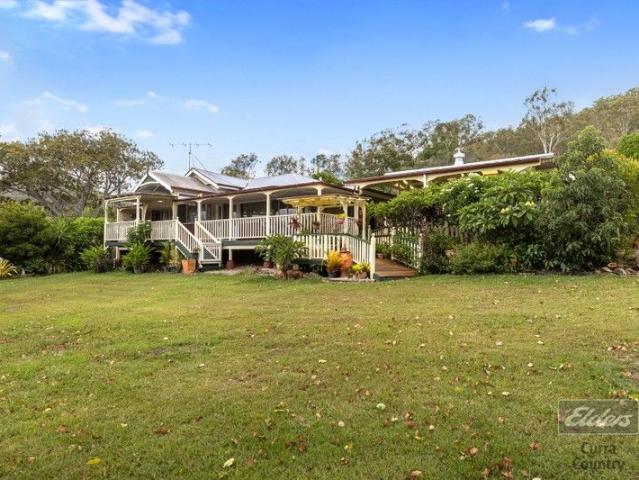 VERSATILE FAMILY HOME IN THE HEART OF KILKIVAN