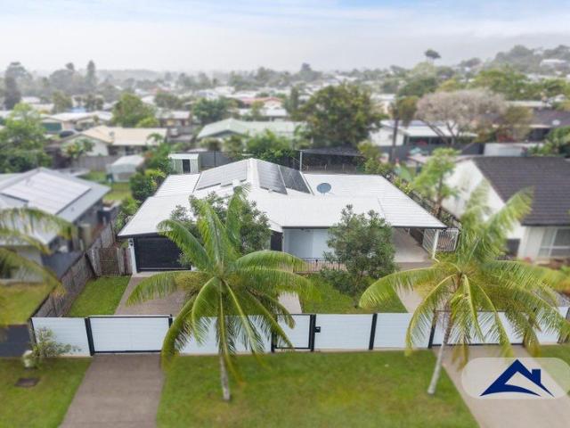 VERSATILE FAMILY HOME OR INVESTMENT PROPERTY