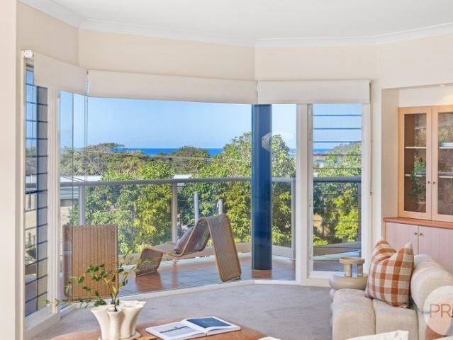 Versatile Family Luxury with Lift, Pool and Dual Living Potential