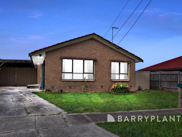 Versatile Family Living with a Self Contained Studio