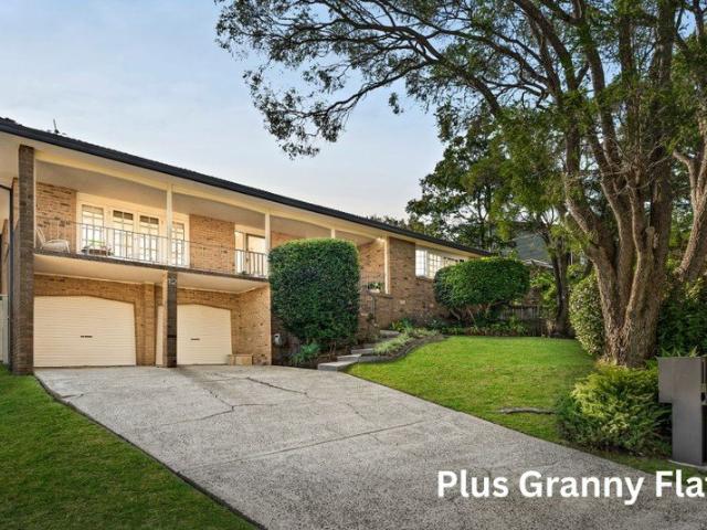 Versatile Family Living with a Separate Granny Flat