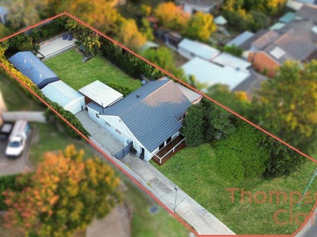 Versatile Family Living with Self Contained Studio in Prime East Maitland Location