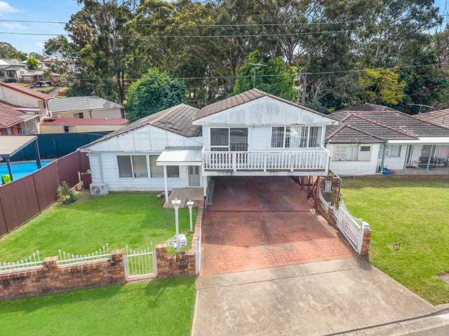 Versatile family living in a peaceful cul de sac