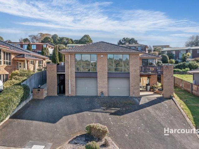 Versatile Family Living in Romaine