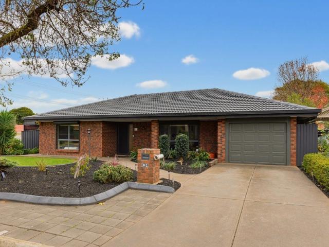 Versatile Family Living on a Corner Allotment with Exceptional Outdoor Entertaining & Vehicle Accommodation