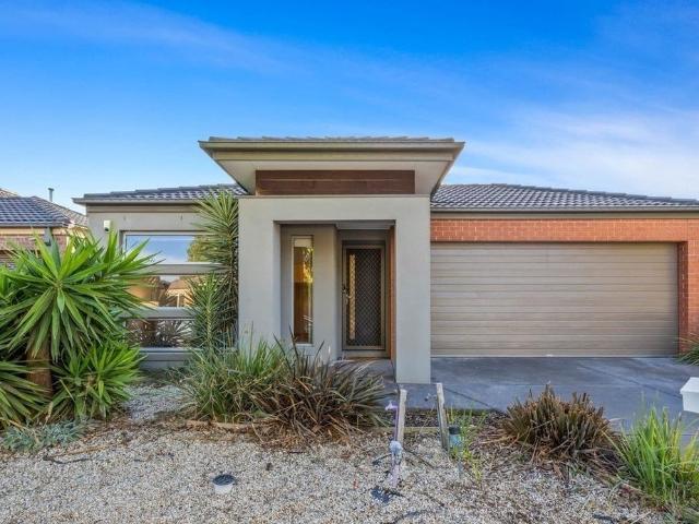 Versatile & Flexible Home to Suit Your Needs!