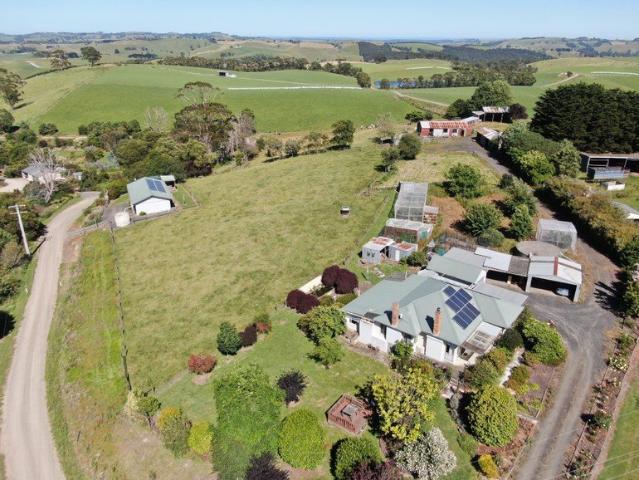 Versatile Lifestyle Opportunity on 5.18 Acres