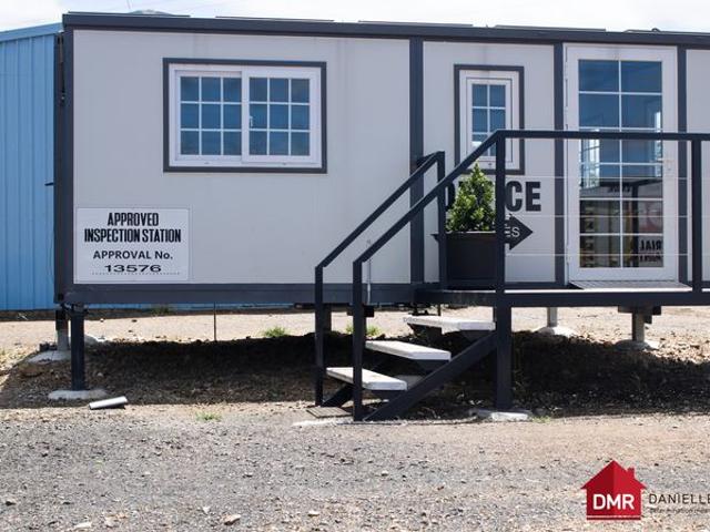 VERSATILE LIFESTYLE & BUSINESS PROPERTY ON 1.08HA SHED, POWER & COMFORTABLE HOME