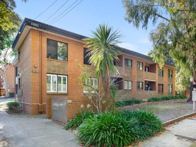 Versatile Modern Living with Added Work From Home Flexibility
