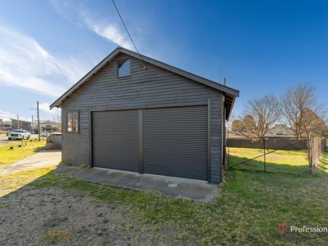 Versatile Shed on High Exposure Corner Block