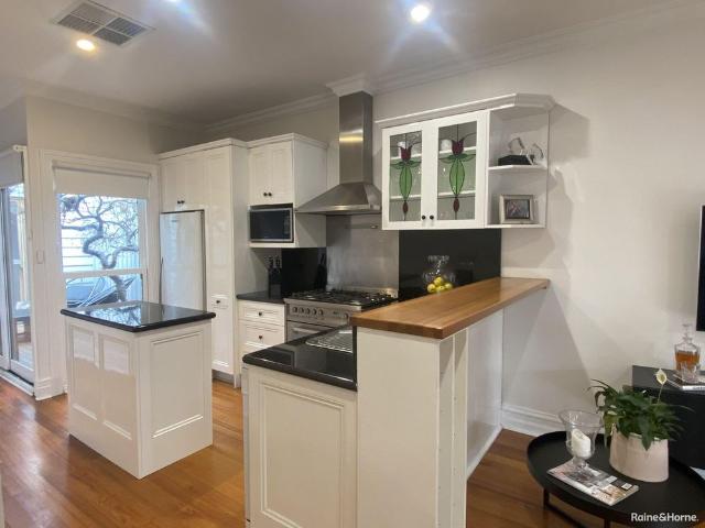 Versatile Style Perfect Location!