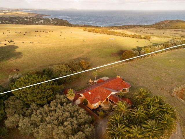 Versatile Phillip Island Acreage With Water Views