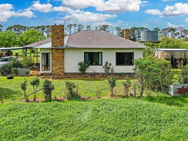 VERSATILE RURAL LIFESTYLE OPPORTUNITY