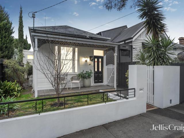 Versatile Victorian Elegance 6 month lease
