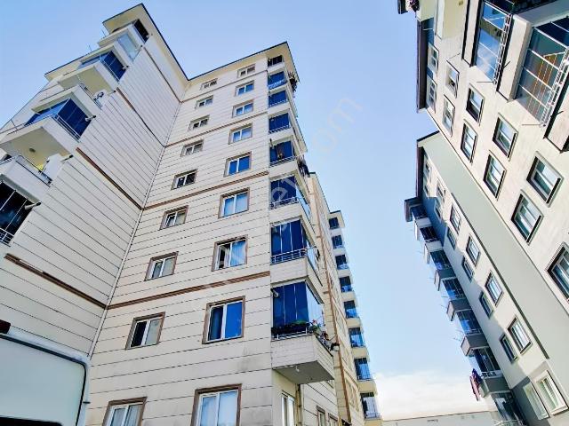 Vestha'dan Karşıyaka 3+1site İçi Kiralık Fırsat Daire!