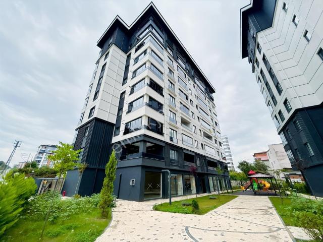 Vestha'dan Karşıyaka Lilyum Garden'da Harika Kiralık 2+1 Daire!