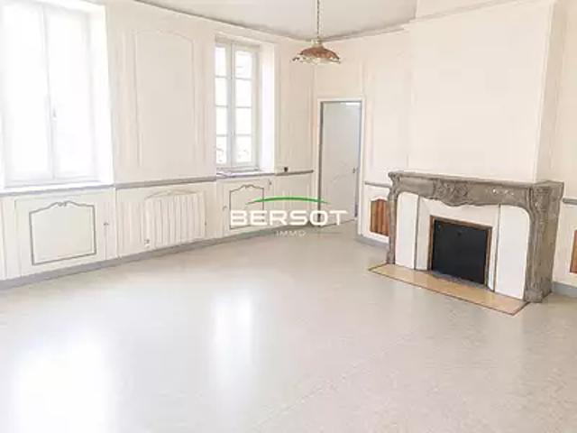 Vesoul 70000 Achat / Vente appartement 3 pièces t3 au dernier étage