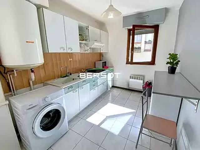 Vesoul 70000 Achat / Vente appartement 2 pièces t2 au dernier étage