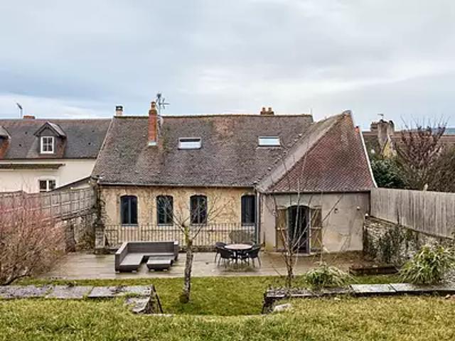 Vesoul 70000 Achat / Vente maison 9 pièces t9 terrasse cave