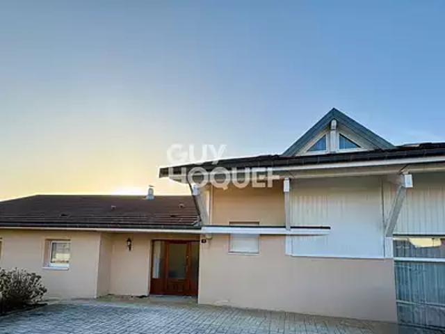 Vesoul 70000 Achat / Vente maison 7 pièces t7 au dernier étage terrasse