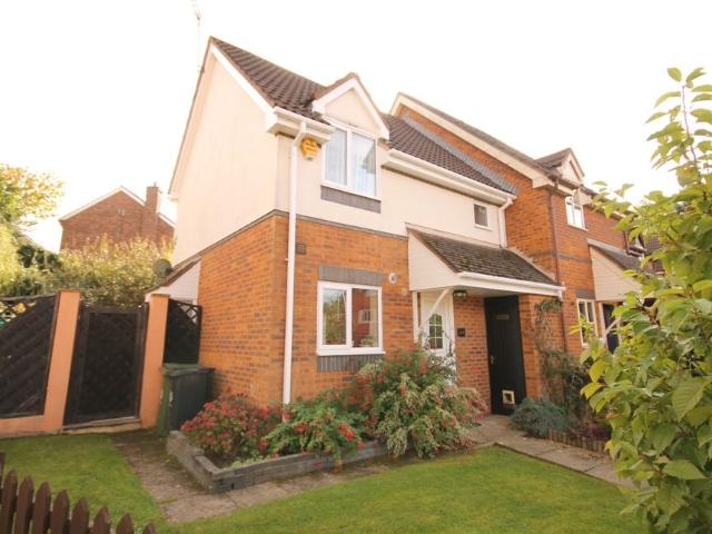 Vetchfield Avenue WR4, 2 bed end terrace house to rent, £985 pcm | PrimeLocation