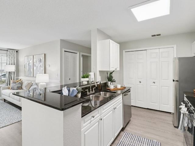 Vetra West 2 Bedroom Apartment for Rent at 1935 S Kirkman Rd, Orlando, FL 32811 Kirkman North
