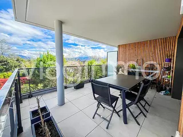 Vétraz Monthoux 74100 Achat / Vente appartement 3 pièces t3 au dernier étage