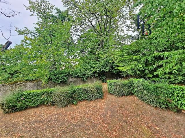 VETRAZ MONTHOUX, appartement T3 de 69 m² avec 2 terrasses, parking et garage