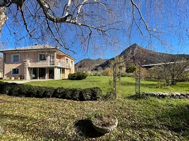 Veynes 05400 Achat / Vente maison 6 pièces t6 jardin balcon