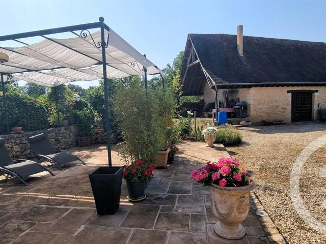 VEYRINES DE DOMME: Venez découvrir cette superbe propriété t. 150m² Veyrines de Domme