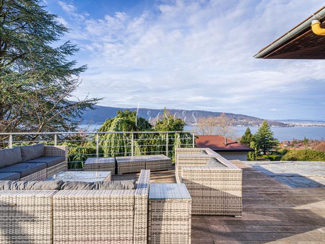 Veyrier Du Lac, Villa de 345 m2,superbe vue lac