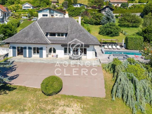 Veyrier du Lac, Jolie maison superbe vue lac 242m² Veyrier du Lac