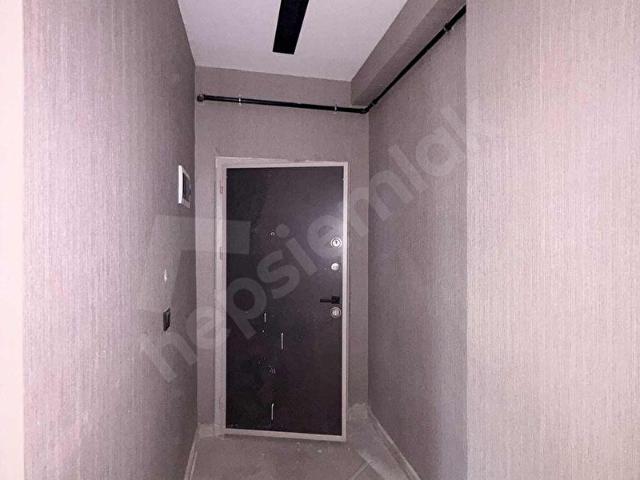 VEYSEL KARANİ MAHALLESİNDE KİRALIK YENİ 2+1 DAİRE