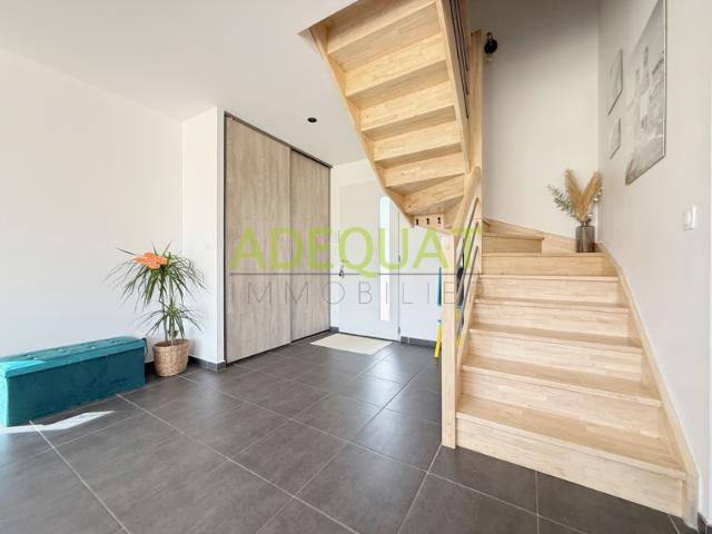 VEZERONCE CURTIN / MAISON INDIVIDUELLE / 3 CHAMBRES / TERRAI