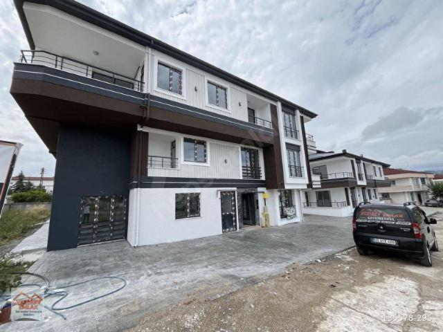 VEZİREV EMLAK'tan TAŞKALE MAH. 1+1 SIFIR SATILIK DAİRE