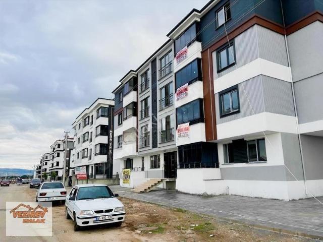 Vezirev Emlak'tan Taşkale Mah. 2+1 Asansörlü Kiralık Daireler