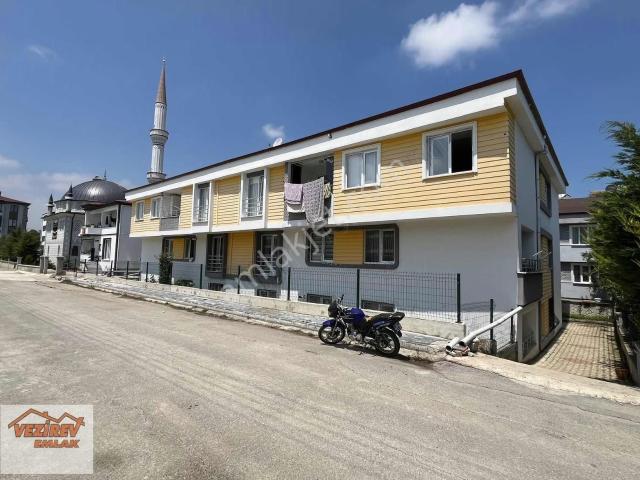 Vezirev Emlak'tan Taşkale Mah. 2+1 Balkonlu Giriş Kat