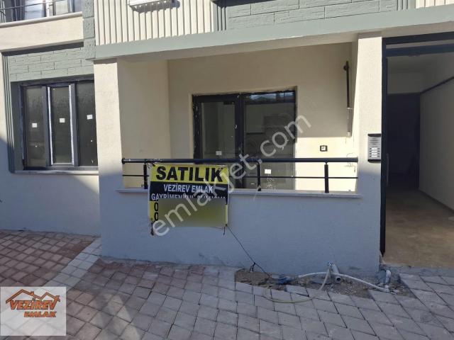 Vezirev Emlak'tan Yeni Mah. 2+0 Yüksek Giriş Daire