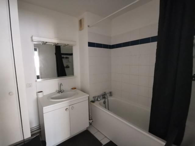 VFF Vieux Lille T1 BIS meublé avec parking et balcon