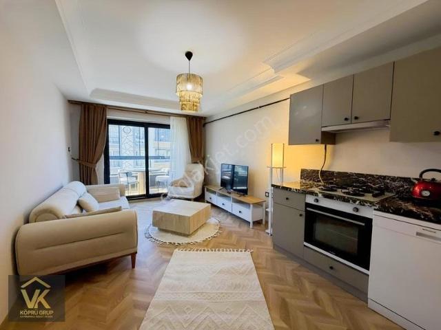 Vk Köprü Grup'tan Kiralık Geniş Eşyalı 1+1 Daire