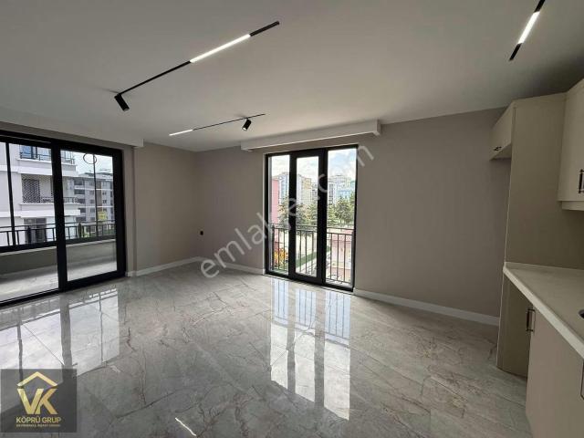 Vk Köprü Grup'tan Kiralık Merkezi Konumda 1+1 Daire