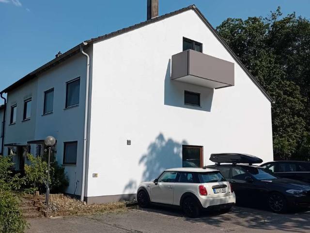 VHB 795000 Euro / Reiheneckhaus in Esslingen am Neckar Weil
