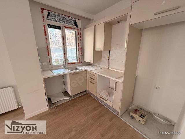 VİZYON'DAN FIRSAT ERENKÖYDE SIFIR BİNADA E.BANYOLU BOŞ 70M2 1+1