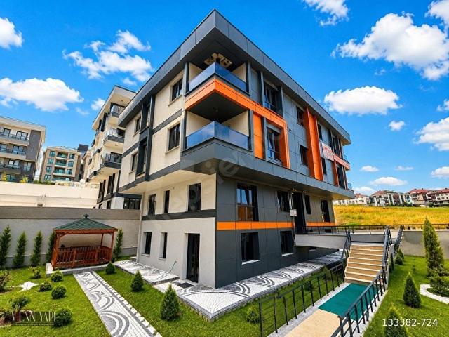 VİENN'DEN KAVAKLI'DA BAHÇE KULLANIMLI 2+1 SATILIK DAİRE